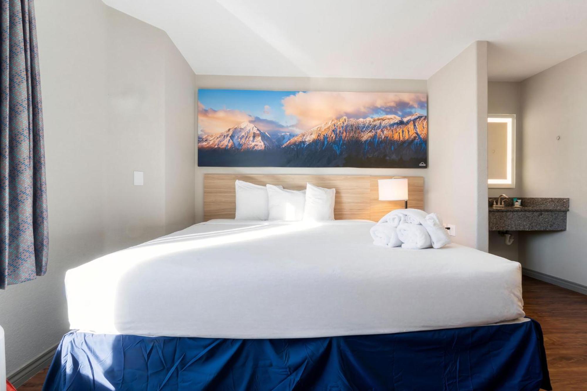 Days Inn By Wyndham Thornton Exteriör bild